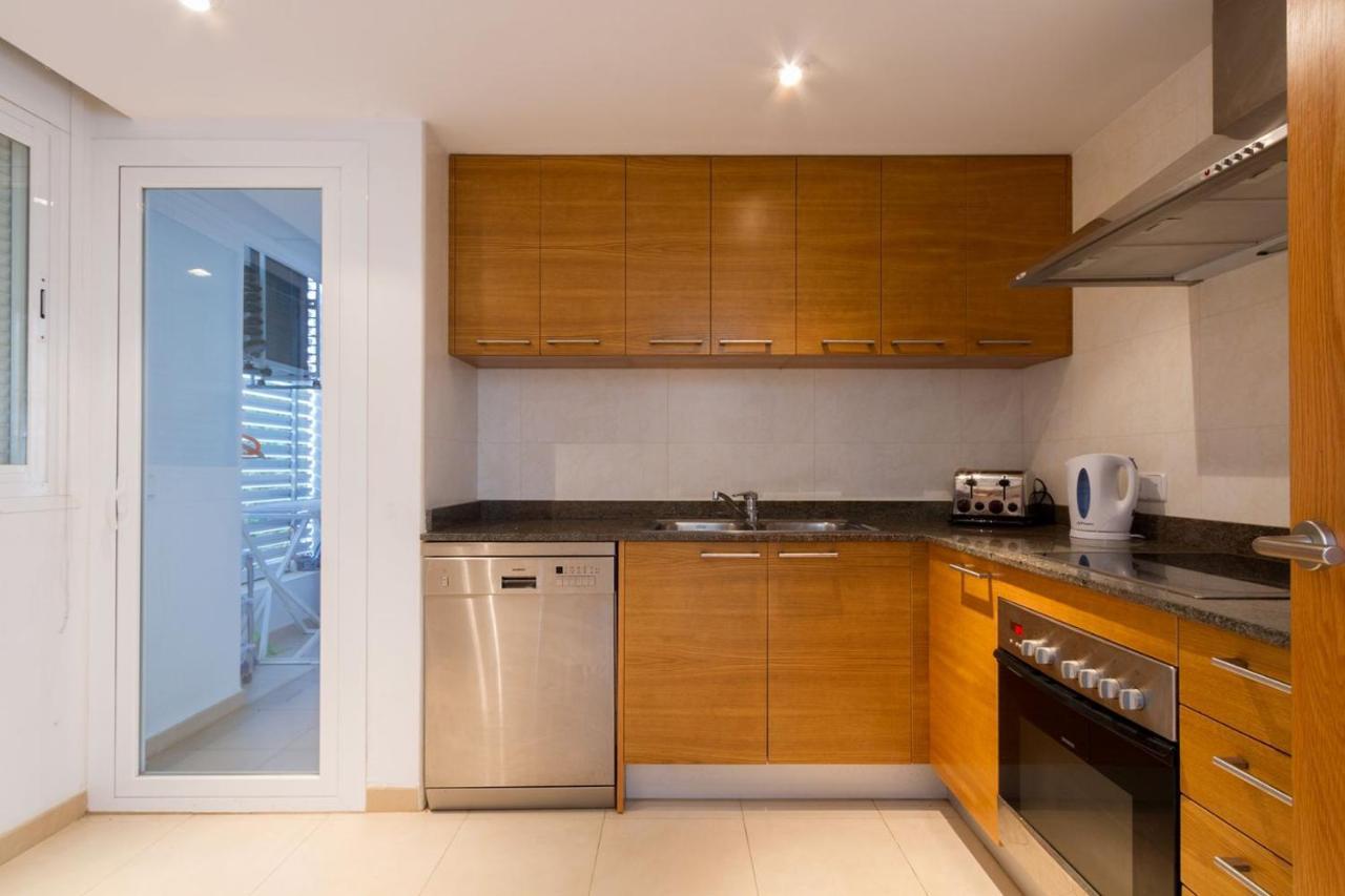Apartment Ground Floor With Private Garden Bellresguard